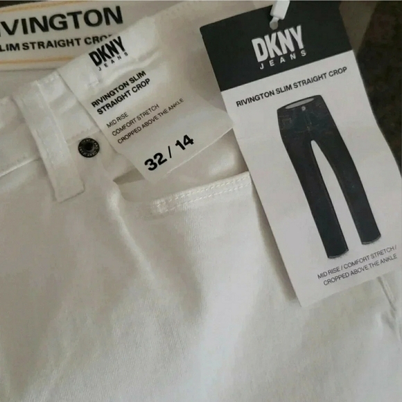 Jeans Midrise Size 32 Soft Stretch Raw Hem Cropped Jeans New - Picture 5 of 8